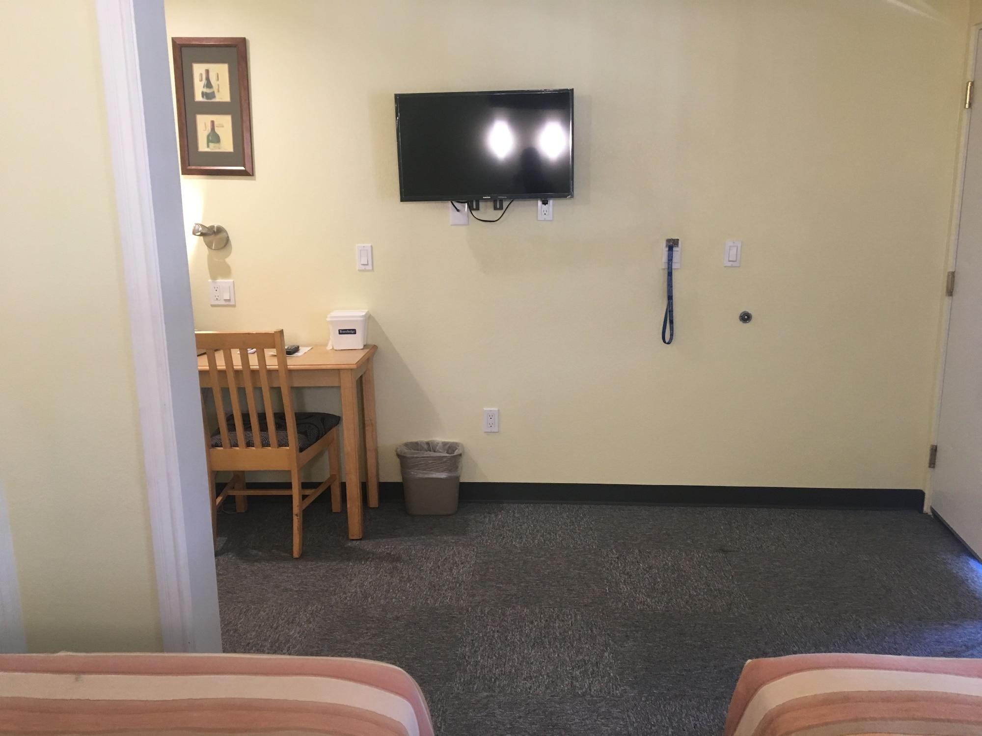 Travelodge By Wyndham Fairfield/Napa Valley מראה חיצוני תמונה